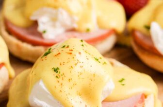 Eggs Benedict – Spend With Pe...