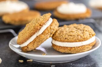 Oatmeal Cream Pie Cookies – T...